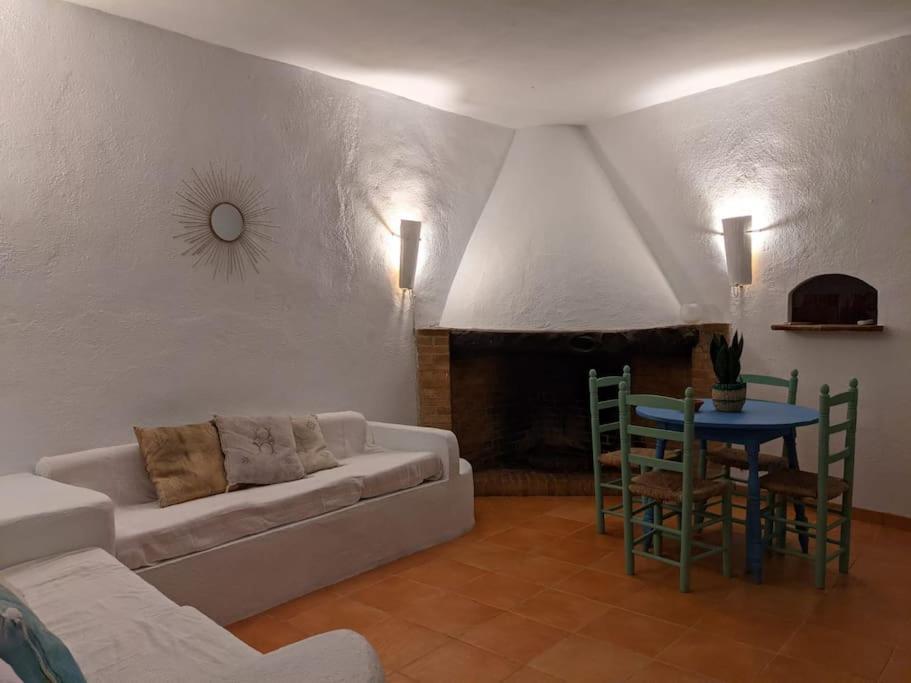 Casa Rural Frente Al Mar La Toscana 莱斯卡瑟斯-达尔卡纳 外观 照片
